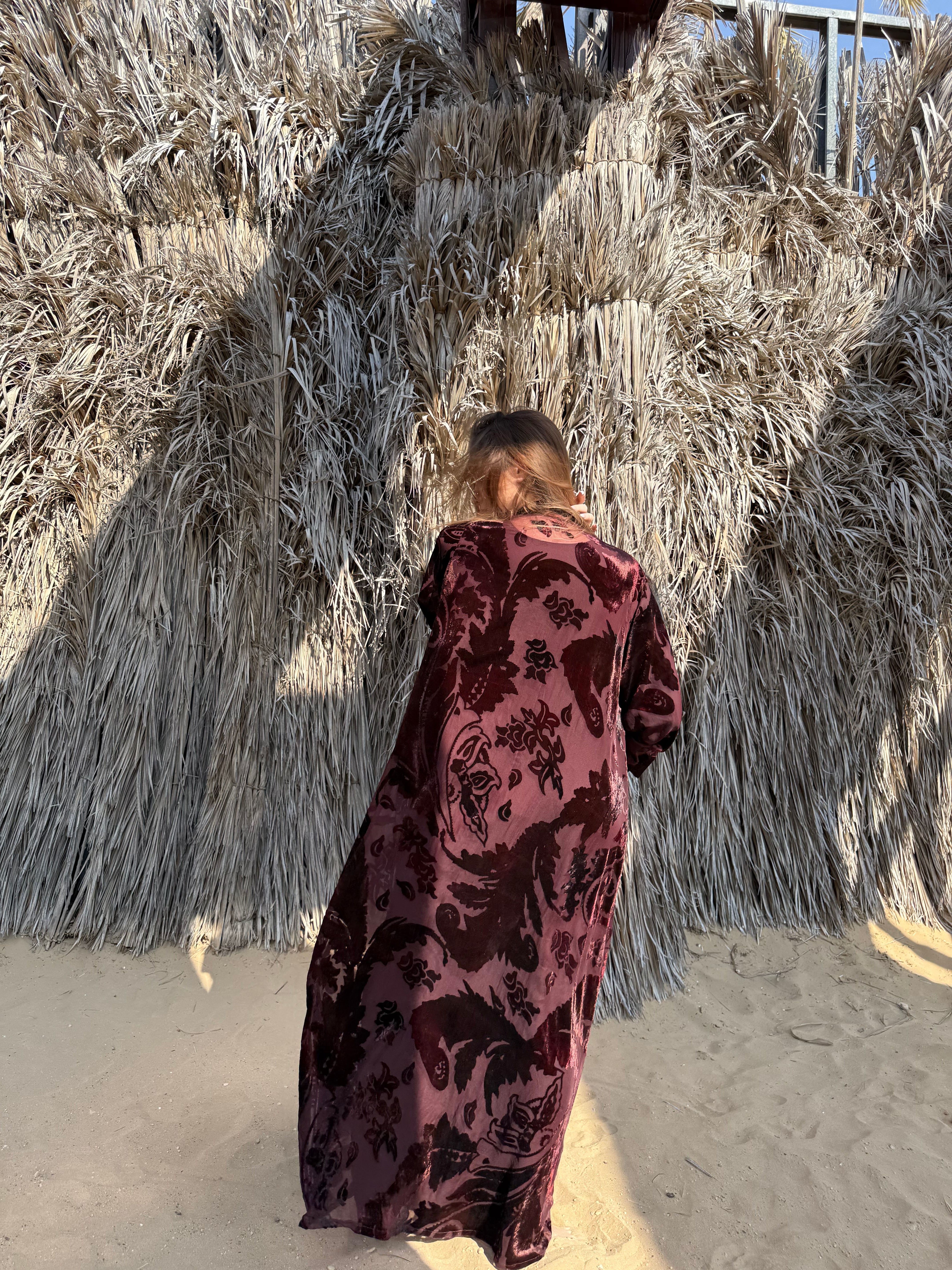 Élysée Burgundy Abaya