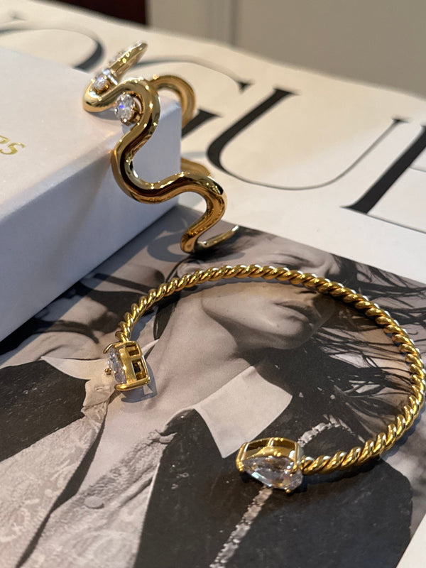 18K Gold-Plated Elliptical Zircon Bangle