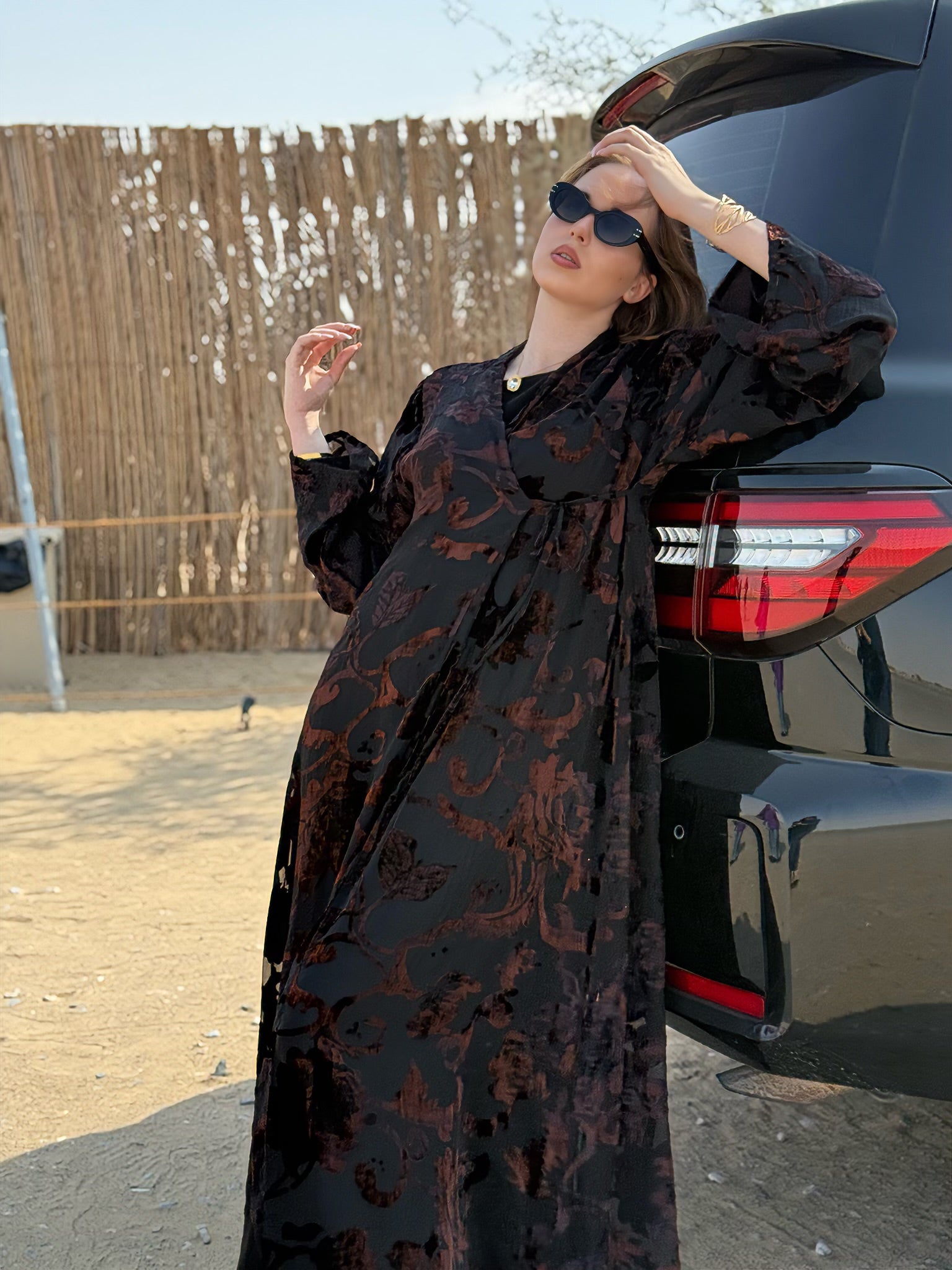 La Vie En Rose Abaya