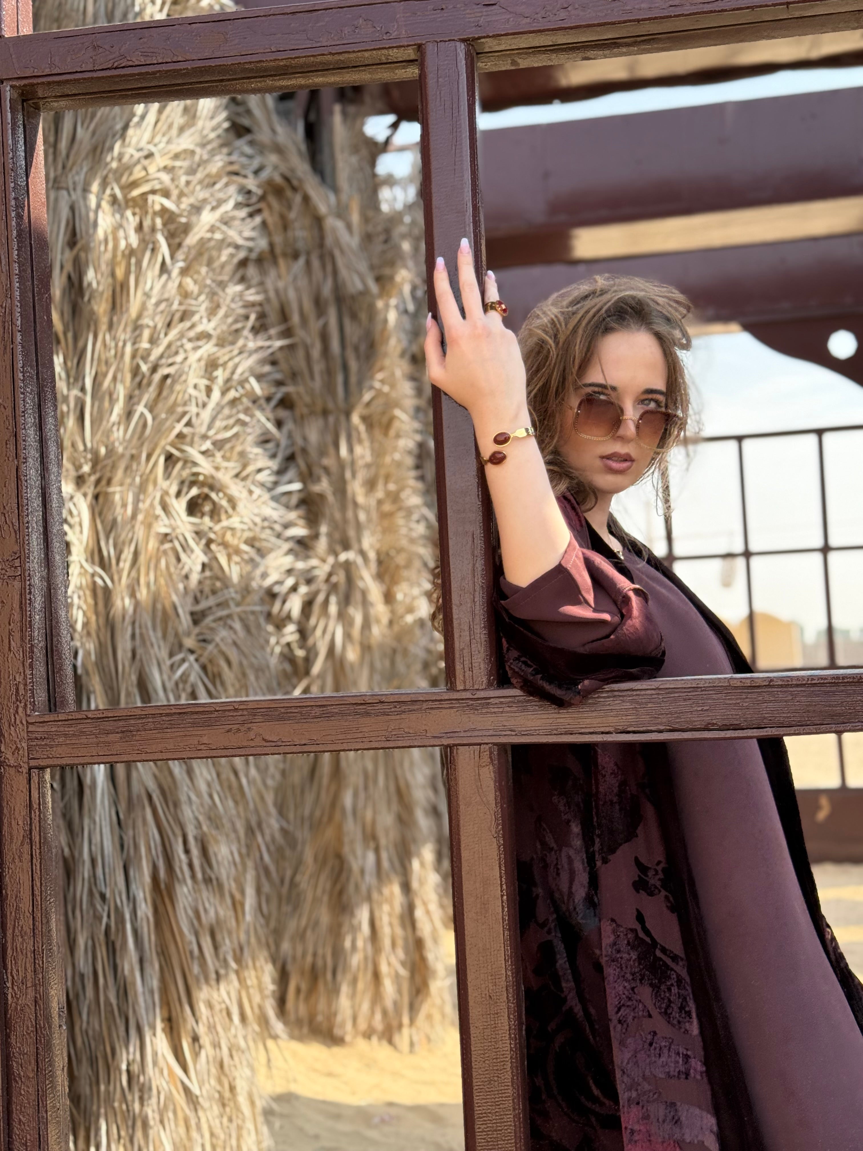 Élysée Burgundy Abaya