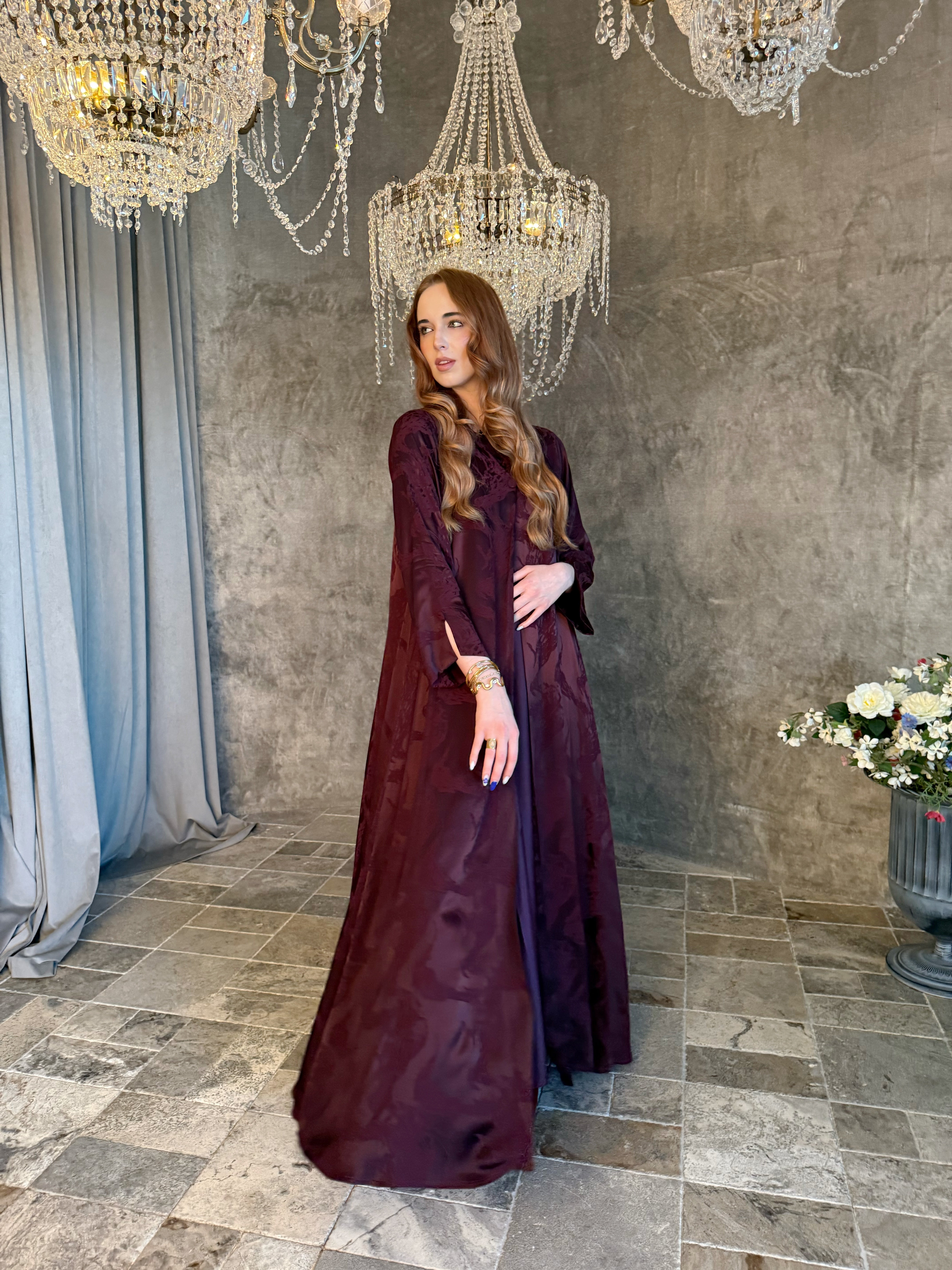 Burgundy Élise Premium Turkish Abaya