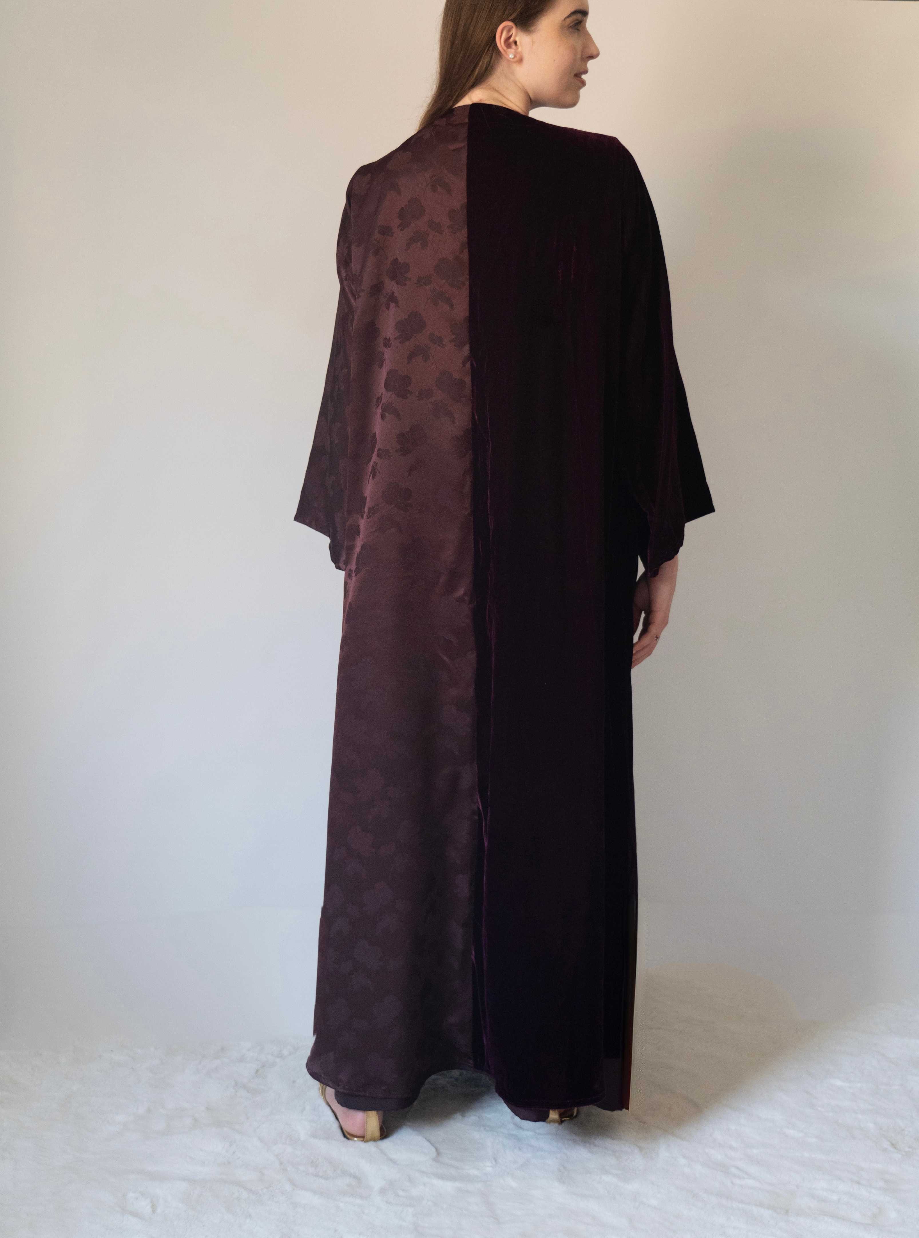 Majestic Velvet and silk crepe Abaya | 3 Pieces Set